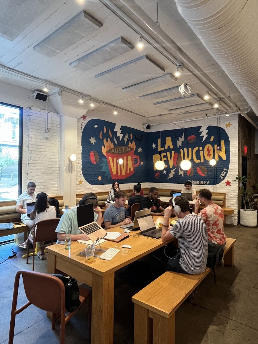 Revolución Austin Photos 2